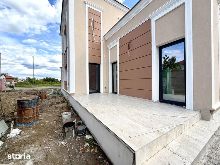 Casă cu 4 camere cu Teren 315 Mp în Ghiroda