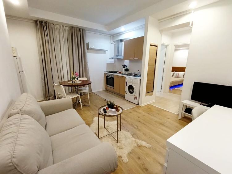 Apartament cu 2 camere decomandat în Pipera