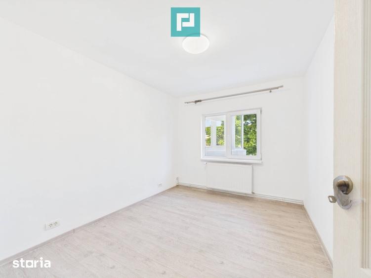 Apartament cu 3 camere decomandat în Podgoria