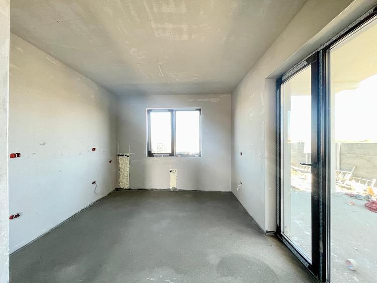 Duplex cu 4 camere cu Canalizare în Moșnița Veche