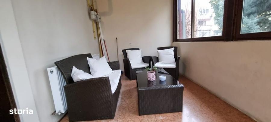 Apartament cu 3 camere în Podgoria