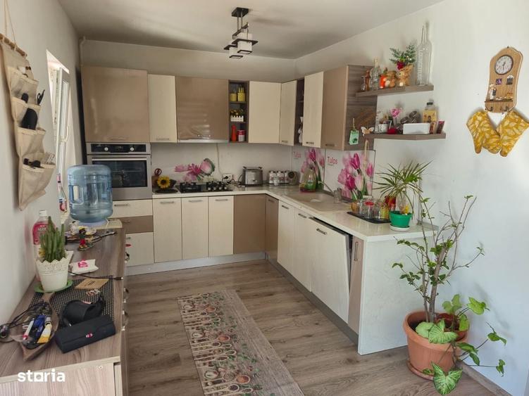 Casă cu 3 camere cu Teren 301 Mp în Smeura