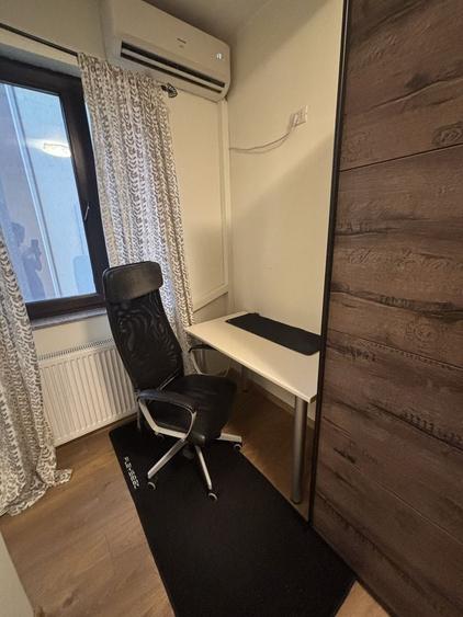 Apartament cu 2 camere decomandat în Uverturii