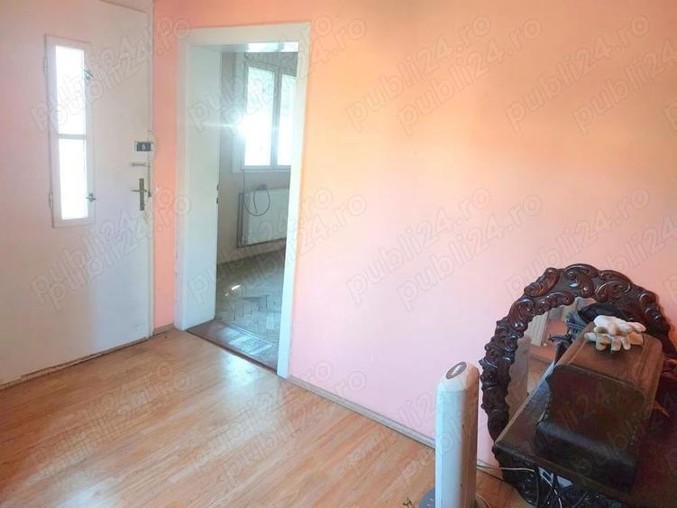 Casă cu 3 camere cu Teren 470 Mp în Șagului