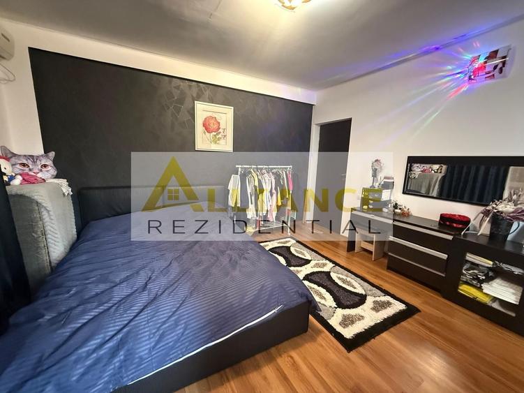 Apartament cu 3 camere decomandat, mobilat în Frumușani