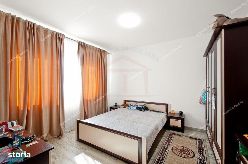 Casă cu 4 camere în Vânători