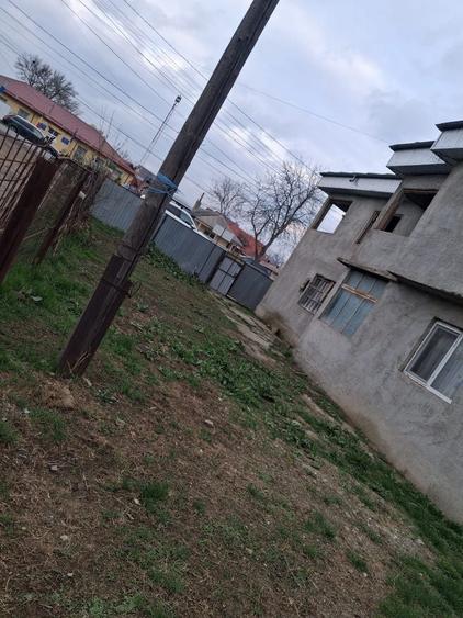 Casă cu 3 camere în Șendreni