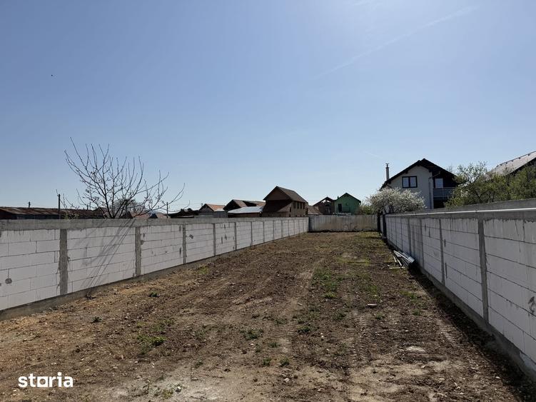Casă cu 4 camere cu Teren 600 Mp în Țiglari