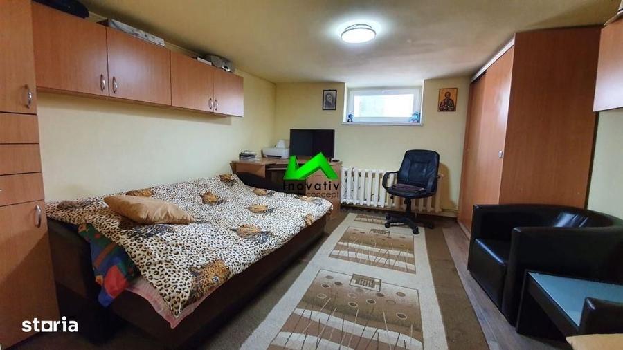 Casă cu 4 camere decomandat cu Teren 554 Mp în Șelimbăr