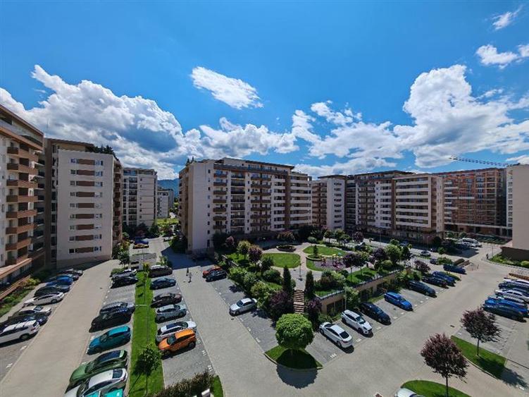 Inchiriem Apartament 2 Camere, Modern, Open Space, Tractorul - Urban - 1