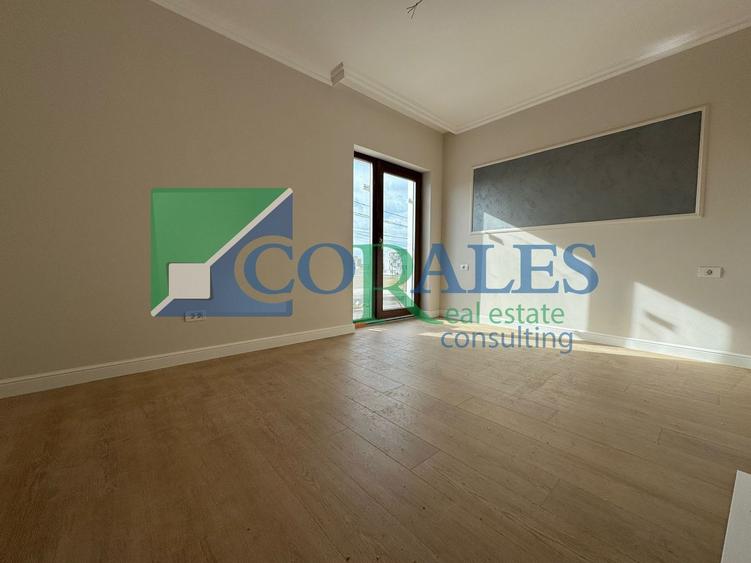 Duplex cu 5 camere cu Canalizare în Dumbrăvița