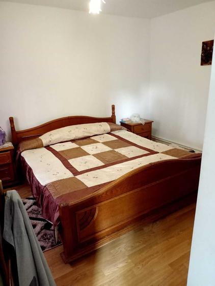 Casă cu 4 camere cu Teren 1950 Mp în Smârdan