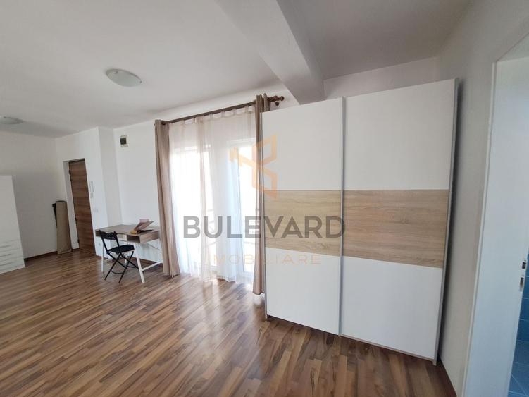 Apartament cu 2 camere semidecomandat, mobilat în Gheorgheni