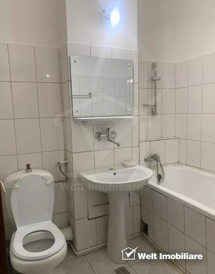 Garsonieră decomandată în Zorilor