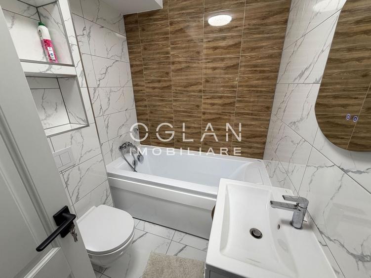 Apartament cu 3 camere decomandat, mobilat în Turnișor