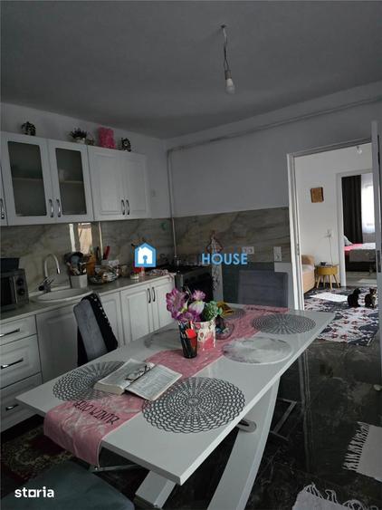 Casa la pret de apartament Str Cimpului - 7