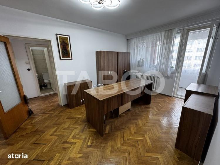 Apartament cu 2 camere semidecomandat, mobilat în Mihai Viteazul