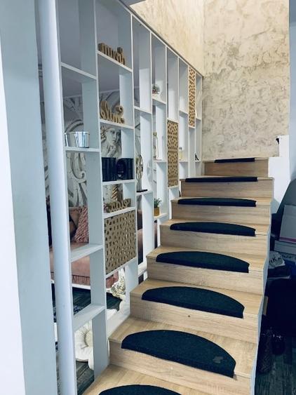 Duplex cu 3 camere cu Canalizare în Central