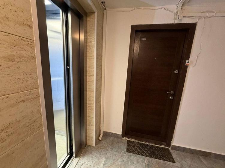 Apartament cu 2 camere decomandat în Colentina