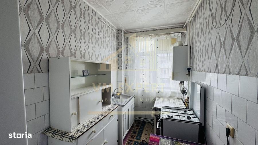 Apartament cu 2 camere decomandat în Central