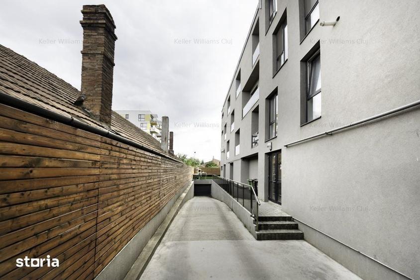 Apartament cu 3 camere în Între Lacuri