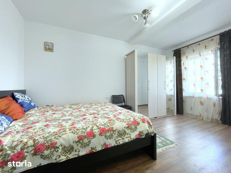 Casă cu 4 camere cu Teren 300 Mp în Tipografilor