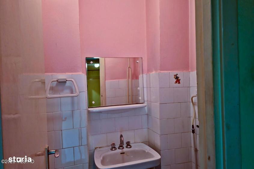 Apartament cu 4 camere decomandat în Gheorghe Lazăr