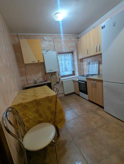 Garsonieră decomandată în Central