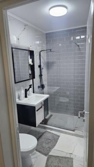 Apartament cu 3 camere decomandat în Giroc