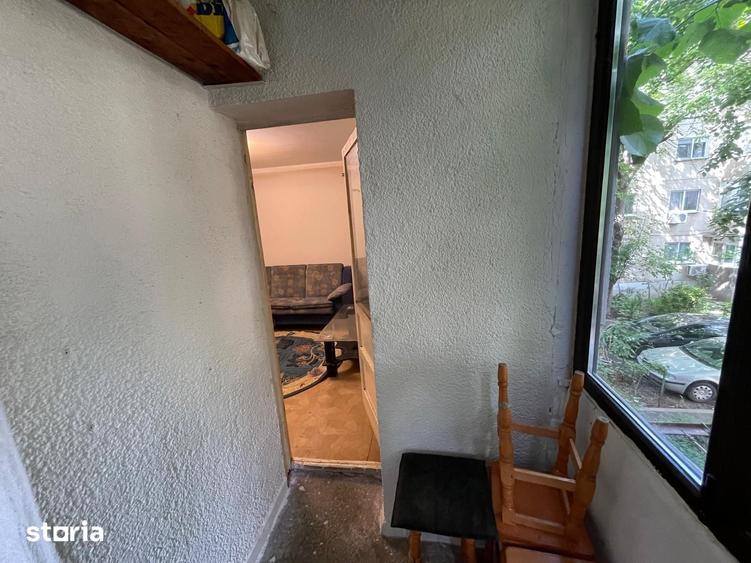 Apartament cu 3 camere decomandat în Militari
