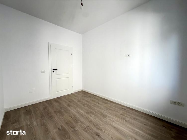 Casă cu 5 camere cu Teren 256 Mp în Ghiroda