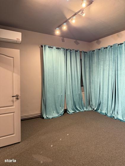 Apartament cu 3 camere în Piața Centrală