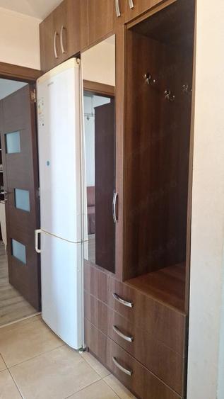 Apartament cu 2 camere decomandat în Drumul Taberei