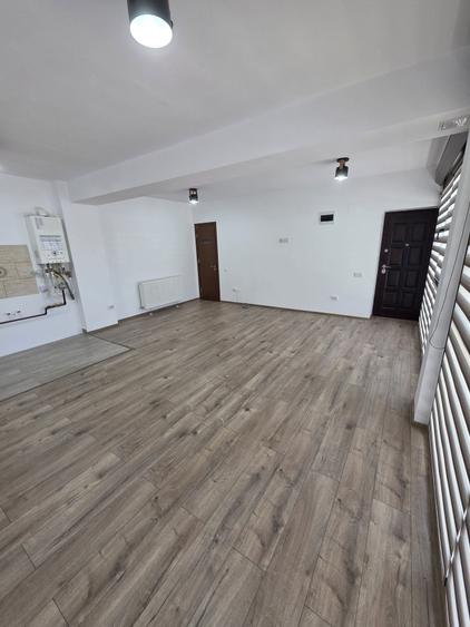 Garsonieră în Platoul Izvor