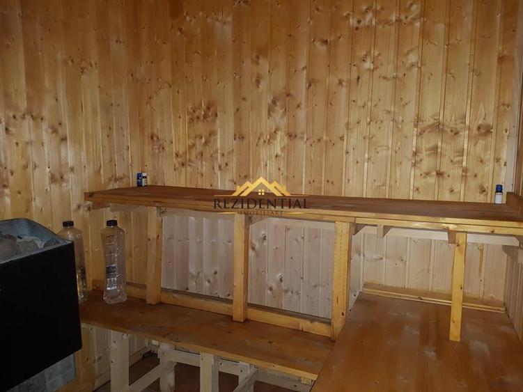 Casă cu 5 camere cu Teren 733 Mp în Central