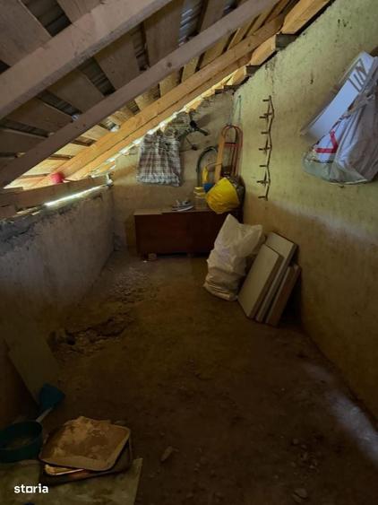 Casă cu 2 camere cu Teren 900 Mp în Sărata