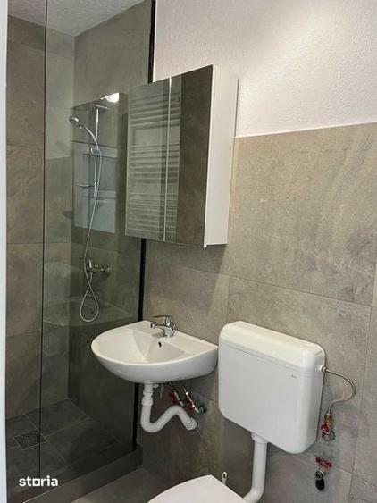 Casă cu 1 camere cu Teren 35 Mp în Colentina