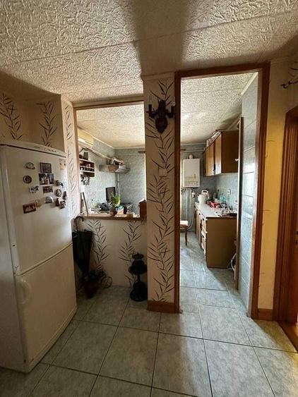 Apartament cu 2 camere decomandat în Drăgășani