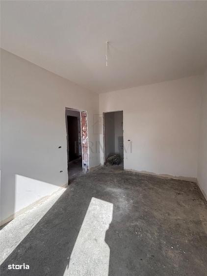 Casă cu 3 camere cu Teren 300 Mp în Central