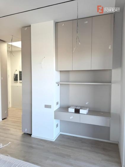 Apartament cu 4 camere decomandat, mobilat în Torontalului