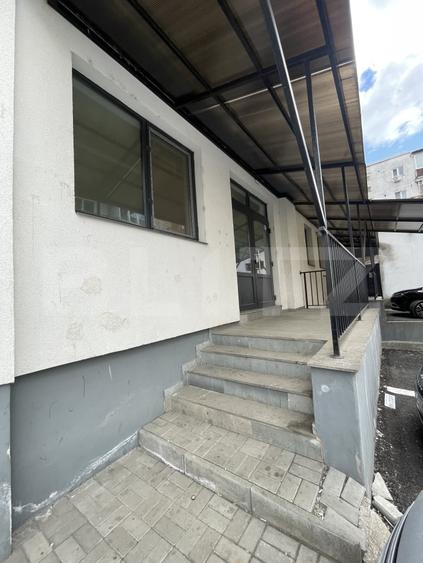 Birou, de 55 mp, în Calea Moldovei