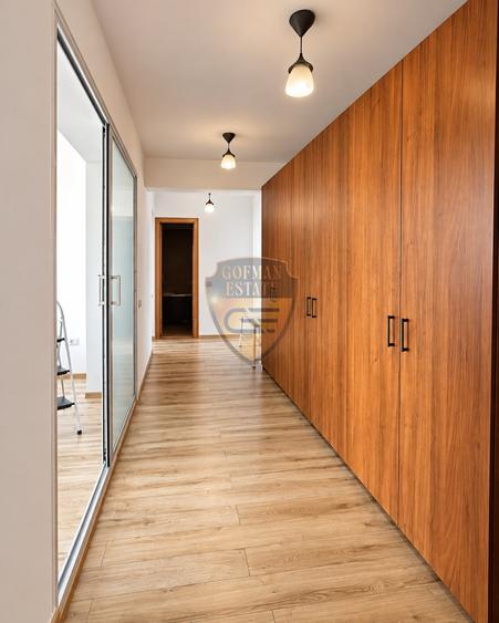 Apartament cu 3 camere decomandat în Faleza Nord