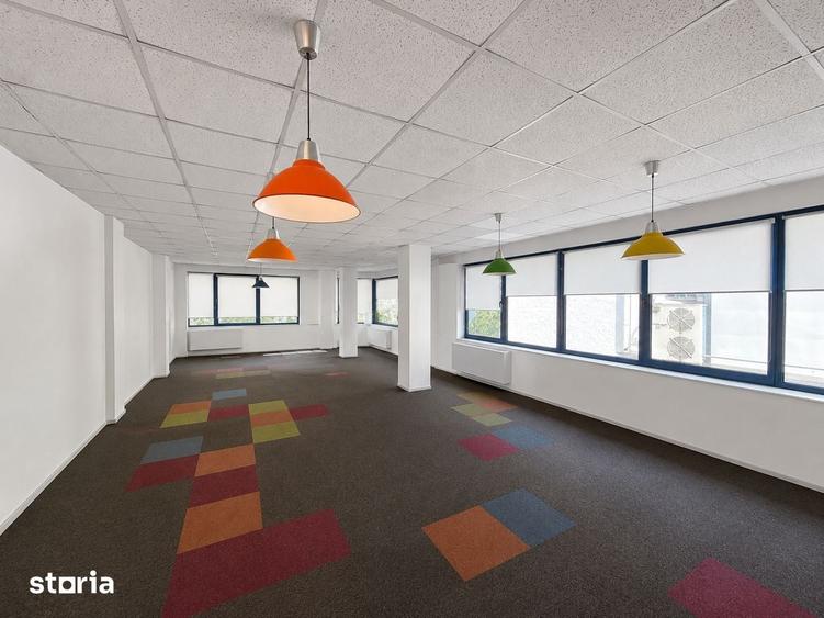Spațiu comercial, de 475 mp, în Ultracentral