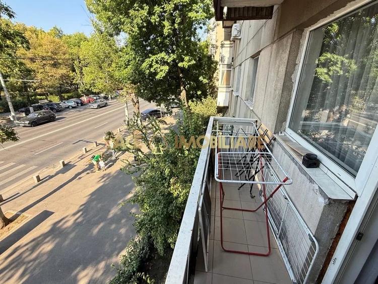 Apartament cu 2 camere decomandat, mobilat în Tineretului
