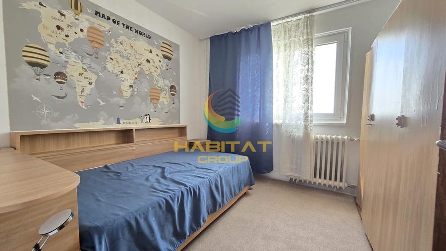 Apartament cu 3 camere semidecomandat în Berceni