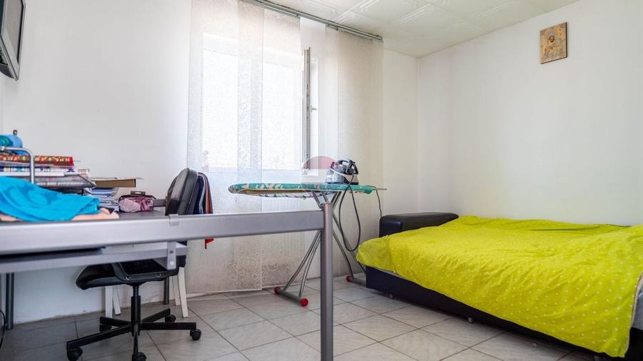Casă individuală cu 5 camere cu Teren 258 Mp în Nord-Est