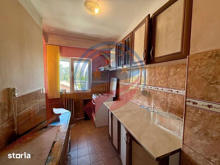 Apartament 2 camere decomandat Rovine, etaj 3/4 - 4