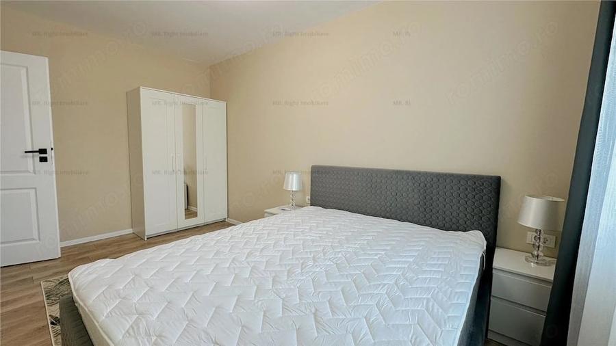 Apartament cu 4 camere în Central