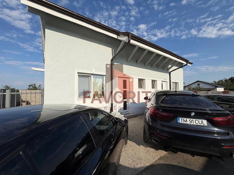 Casă cu 3 camere cu Teren 150 Mp în Sânandrei