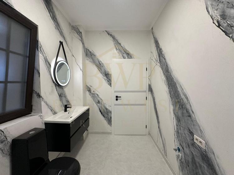 Duplex cu 5 camere cu Canalizare în Giroc